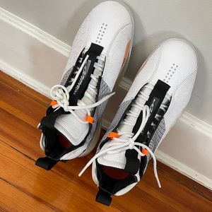 Mens  Nike Airmax 720